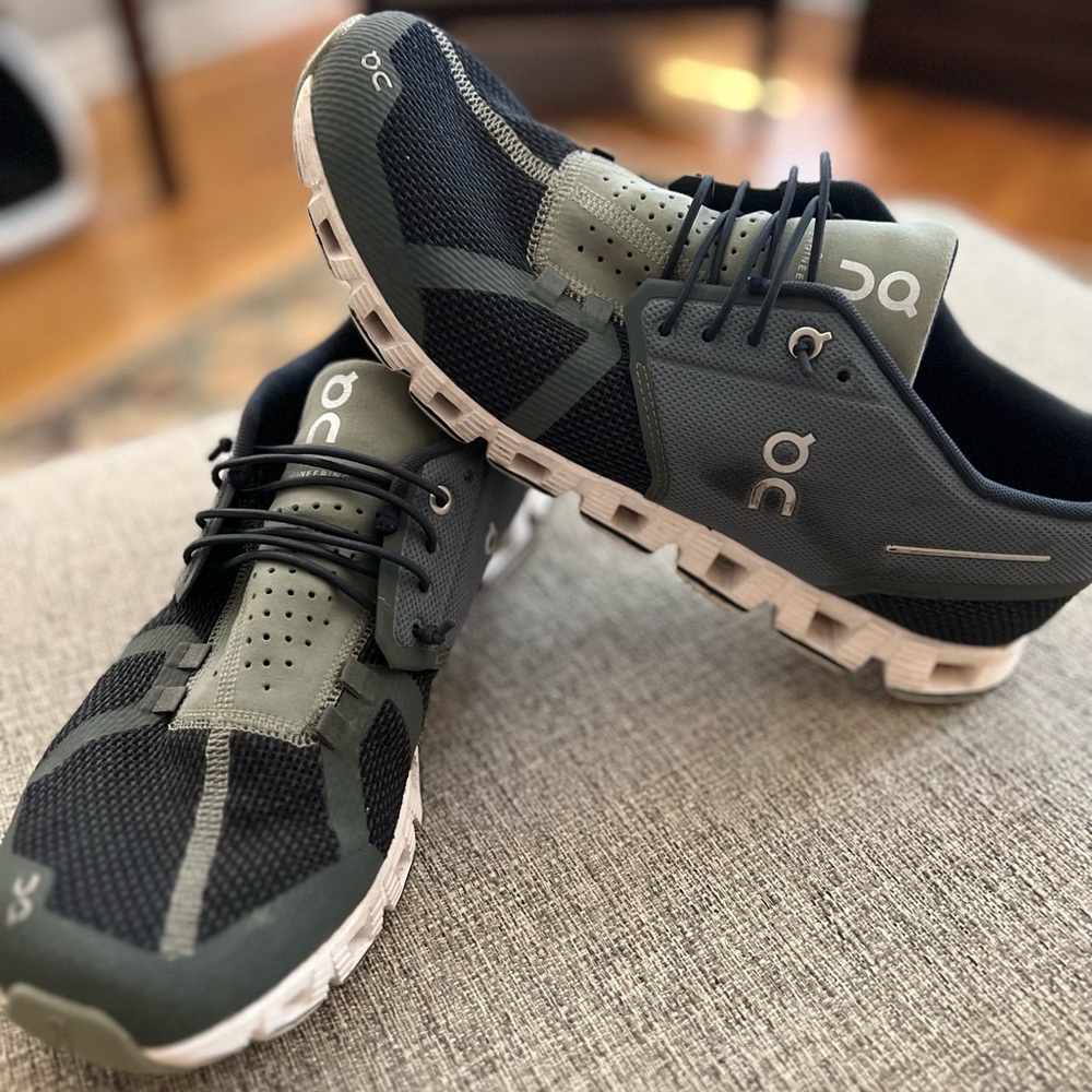 OnCloud Men's Tennis Shoes